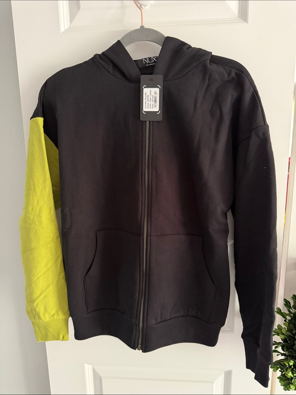NUX Pear combo Black Hoodie with green Left Sleeve x-small
